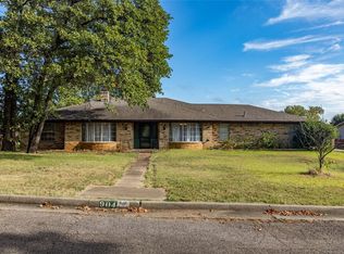 904 Briarwood Pl, Durant, OK 74701