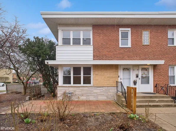 5017 Grove St APT A, Skokie, IL 60077