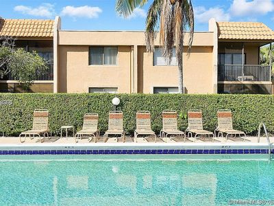 330 Racquet Club Rd APT 202, Weston, FL, 33326