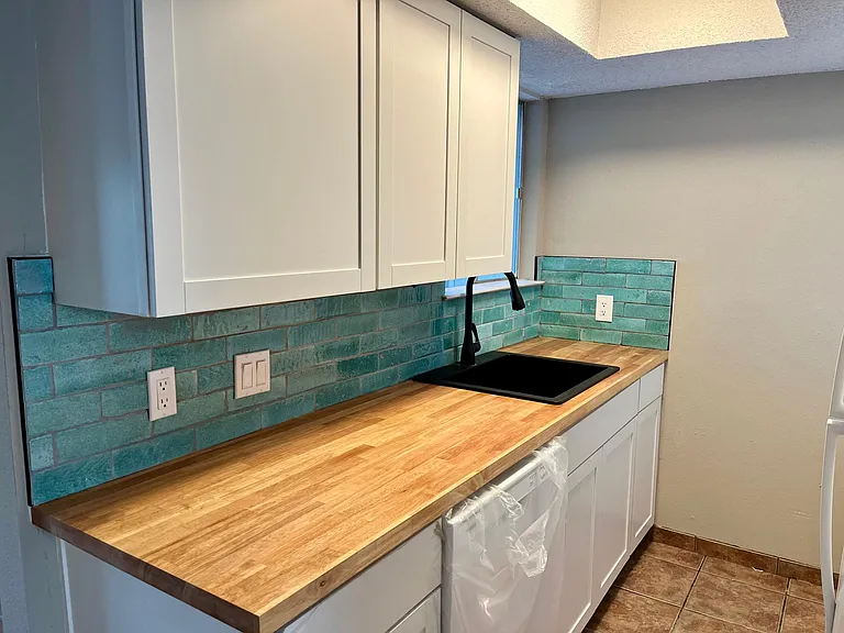 3105 S 1st St #202 — Photo 11