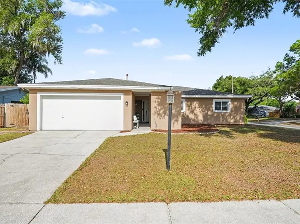 2209 Sherbrook Dr, Valrico, FL 33594