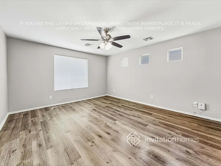 12363 N 67th Dr — Photo 6