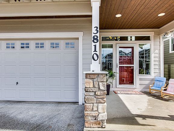 4th image of 3810 Maritime Dr SW