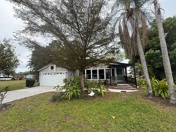 2nd image of 5445 San Luis Dr