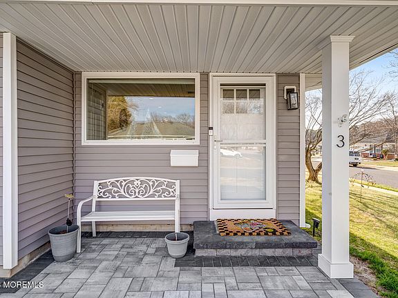 4th image of 3 Mount Katadin Drive