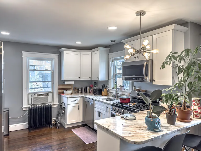 115 Westwood Ave — Photo 25