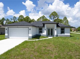 3733 Kelsey St, Fort Myers, FL 33905