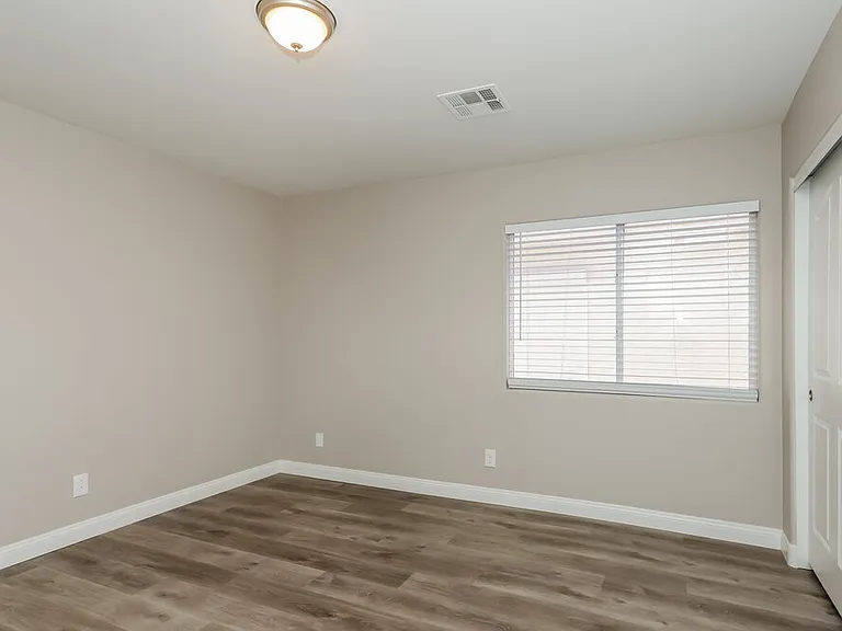 1890 Bocale Ct — Photo 14