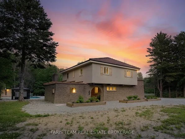 2087 Rumney Rd, Tay, ON L4R 4K3