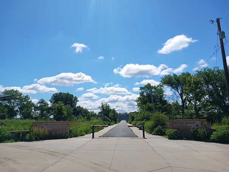 Walking trail, 1 minute walk from condo