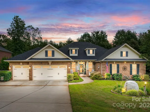 244 Mills Plantation Cir, Troutman, NC 28166