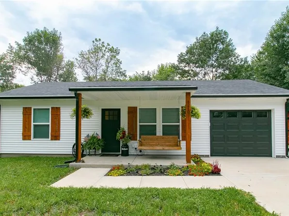 110 N Ohio St, Chilhowee, MO 64733