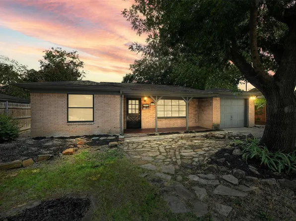 221 Worthy St, Saginaw, TX 76179