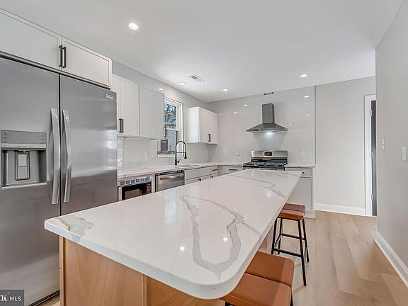 2nd image of 23 Carolina Ave