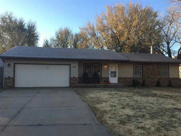 111 W April Dr, Mulvane, KS 67110