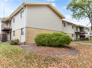 10300 W Dean Rd #204, Milwaukee, WI 53224