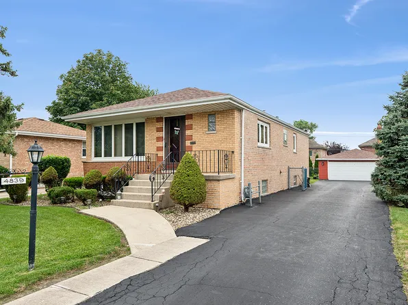 4839 W 86th St, Oak Lawn, IL 60459