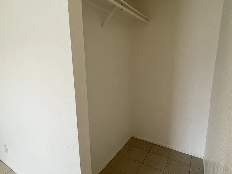108 Center St — Photo 5