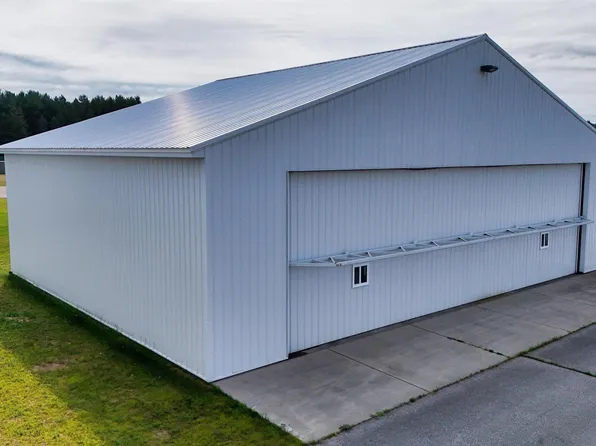 3366A S Derenzy Rd, Bellaire, MI 49615