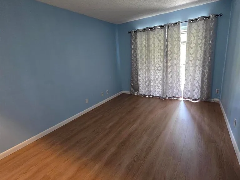1001 Three Islands Blvd #36 — Photo 14