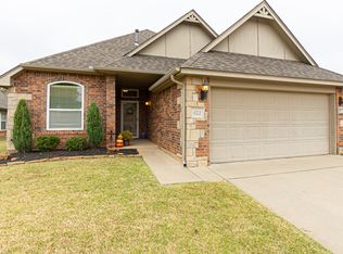 613 NW 163rd St, Edmond, OK 73013