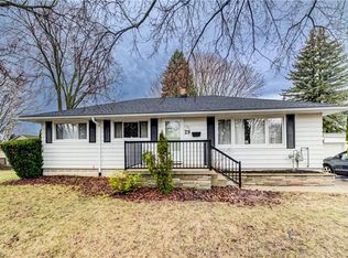 29 King St N, Minto, ON N0G1Z0