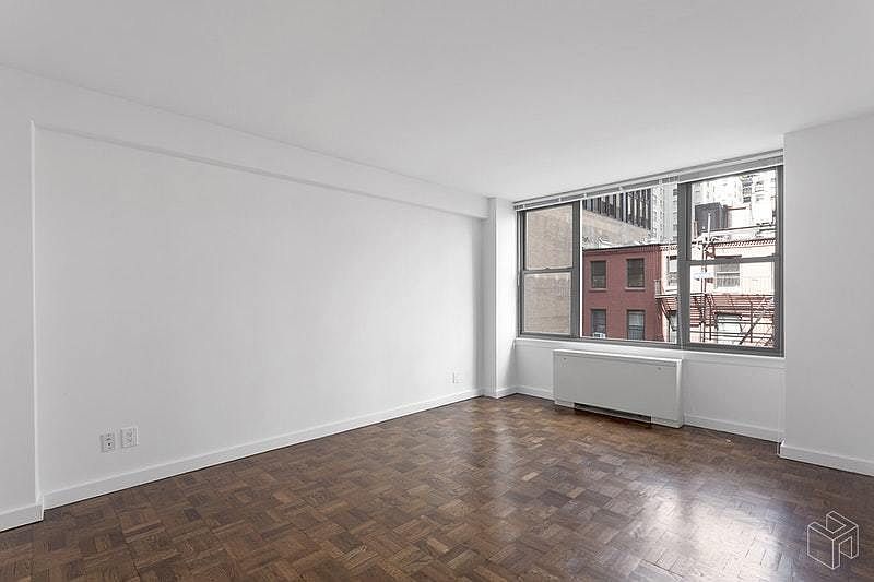 1st image of 65 W 55th St APT 5B