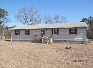 727 Morrison Bridge Rd, Vass, NC 28394