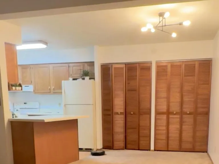 N82W13514 Fond Du Lac Ave — Photo 3