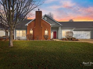 706A Arbor Pkwy, Bourbonnais, IL 60914