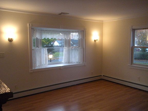 Bay window Living room