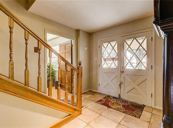 5th image of 833 County Road 437