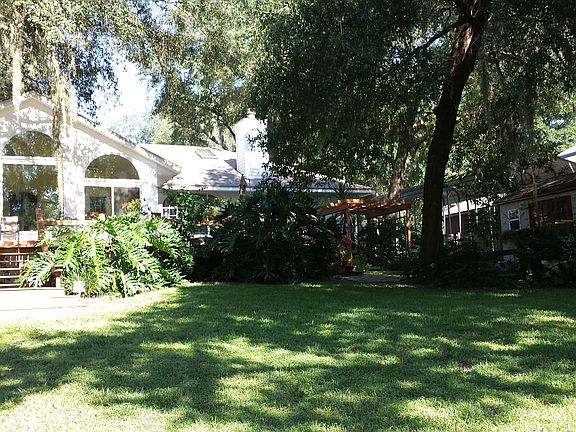 3rd image of 1265 Governors Creek Dr