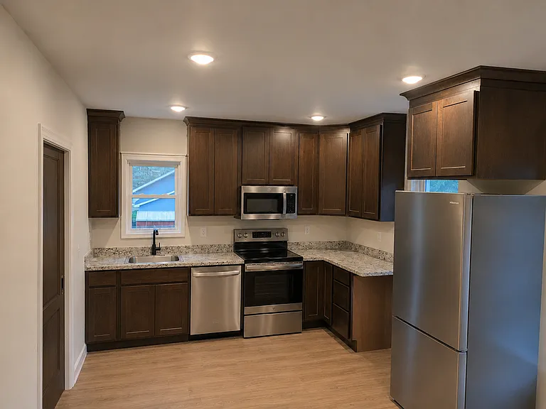 205 Klein St #2 — Photo 1