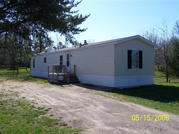 104 Valley View Ave, Grayling, MI 49738