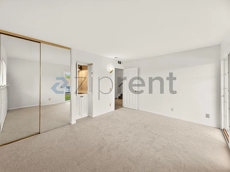 9534 Swinton Ave — Photo 28