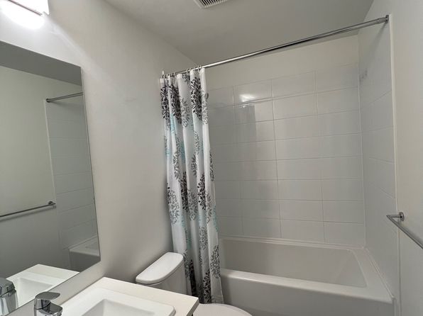 15825 85th Ave, Surrey, BC V4N 0Y4