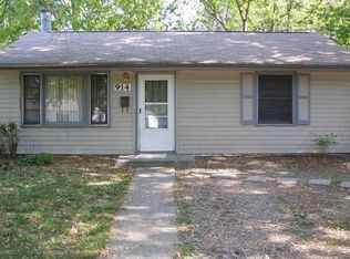 914 79th St, Newport News, VA 23605