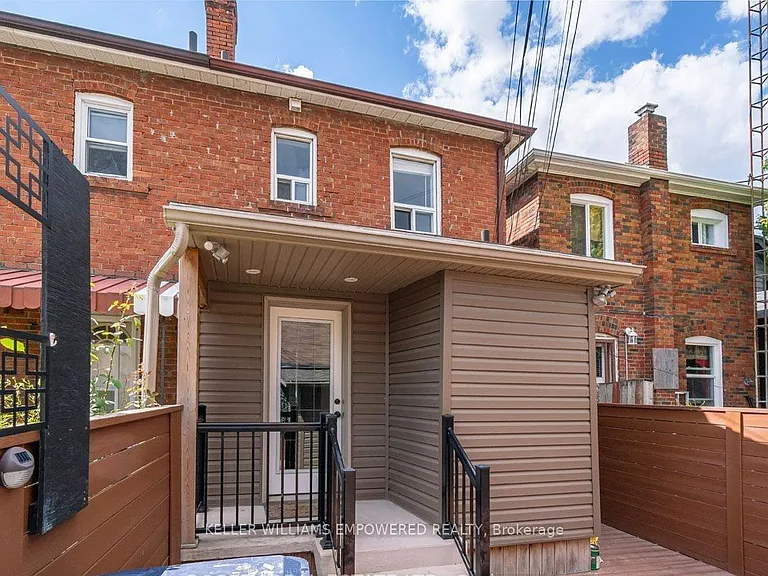 583 Old Weston Rd #BASEMENT — Photo 11