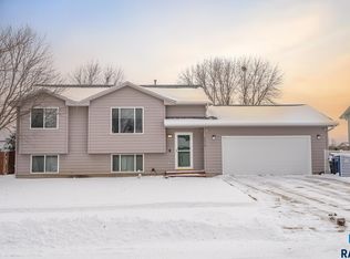 6613 W 61st St, Sioux Falls, SD 57106
