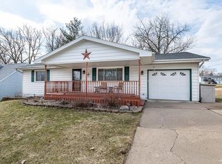 3626 Keymeer Dr, Dubuque, IA 52002