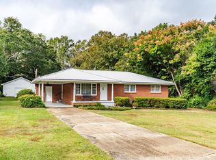 304 Dogwood Dr, Mobile, AL 36609