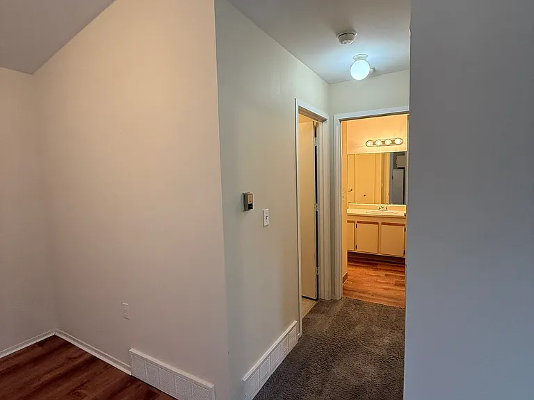 1257 Oxford Manor Ct #1 — Photo 6