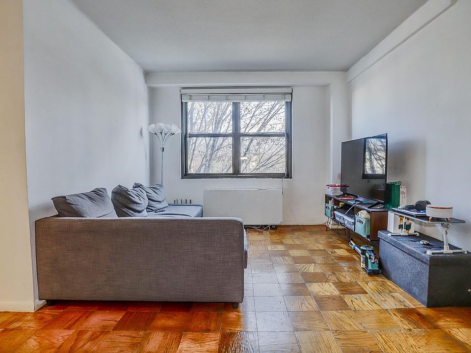 1st image of 201 Saint Pauls Ave APT 2A