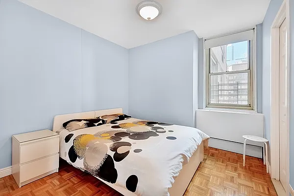 Rented by City Connections Realty | media 4