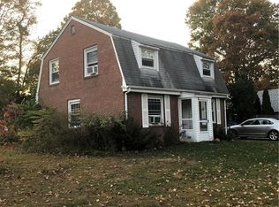 28 1/2 Sunset Ln, Berlin, CT 06037