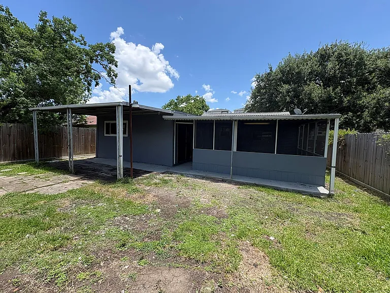 6716 Saint Augustine St — Photo 19