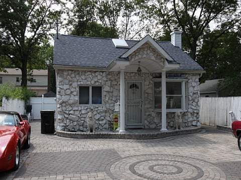 1st image of 1340 Oak Ave