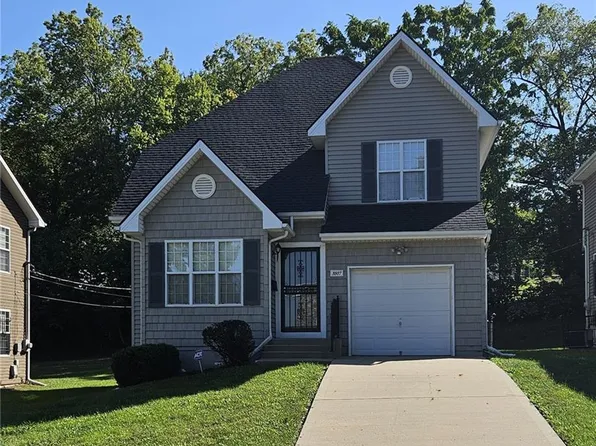 3937 Highland Ave, Kansas City, MO 64110