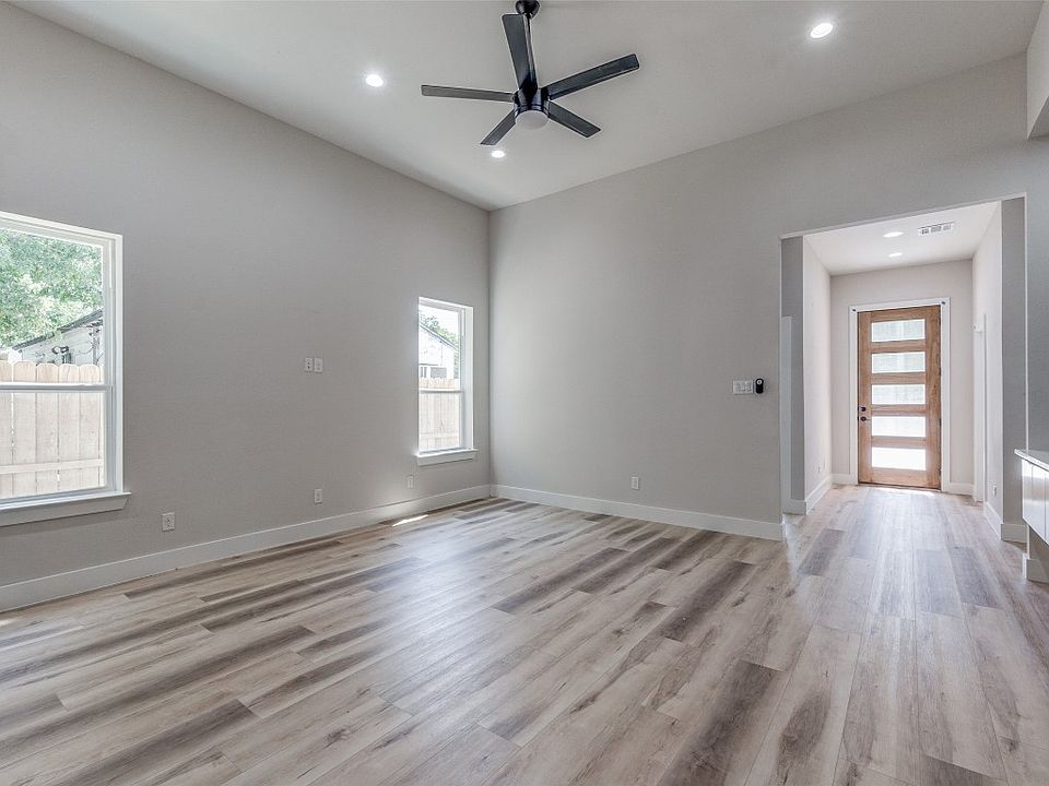 2803 E Overton Rd, Dallas, TX 75216 Zillow